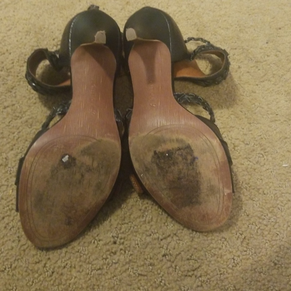 Sandals - Picture 4 of 6